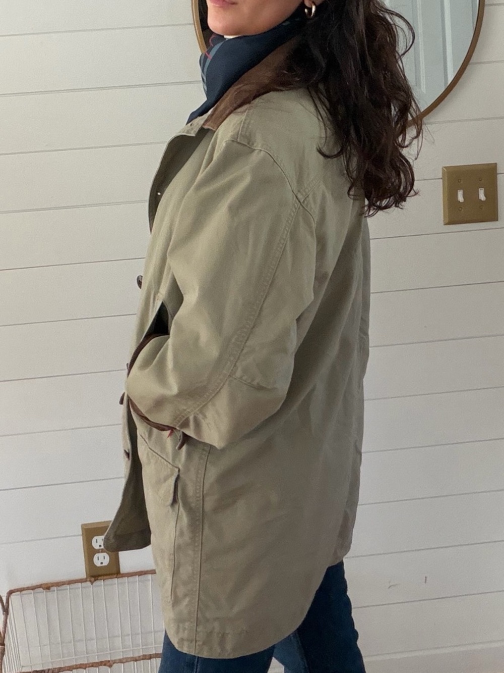 L.L. Bean Men's Tan Field Jacket with Brown corduroy Collar -Large - Picture 5 of 11